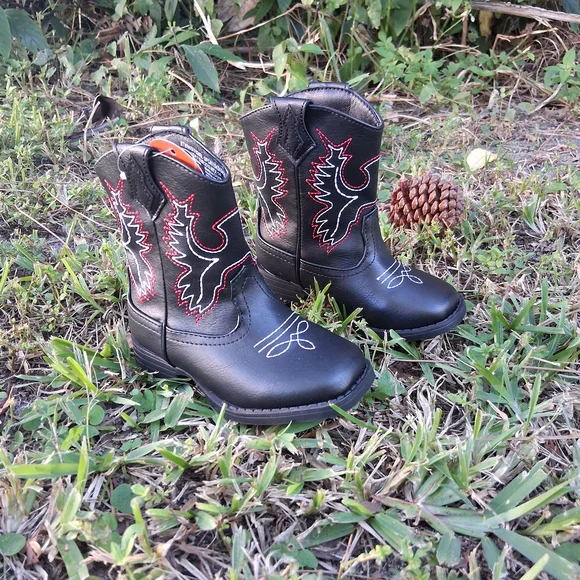 Wonder Nation Kids Boots with Red and White Stitching - Picture 3 of 8